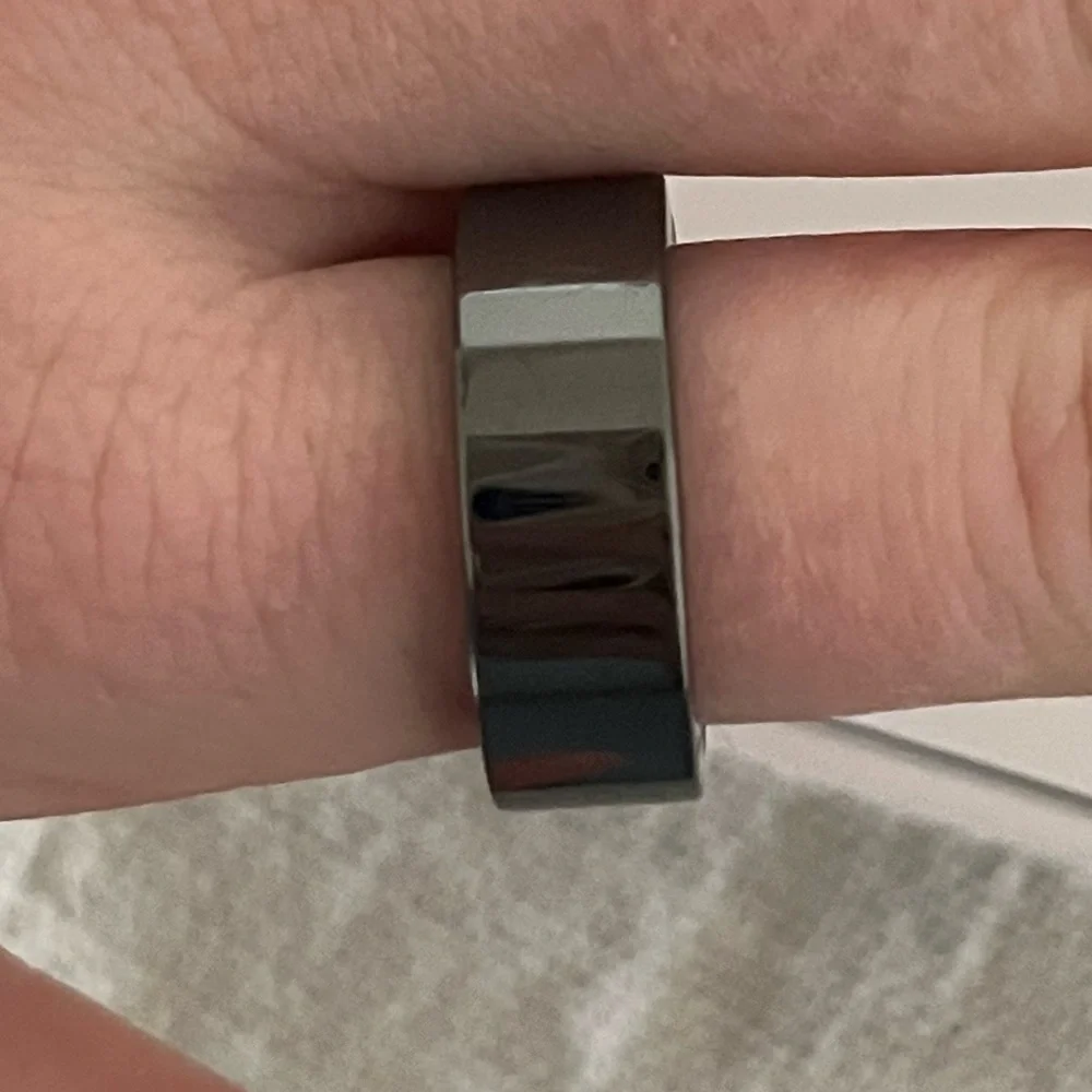 Oura ring Gen 3 heritage black size 8